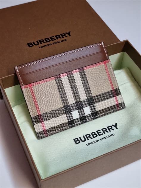 burberry card holder